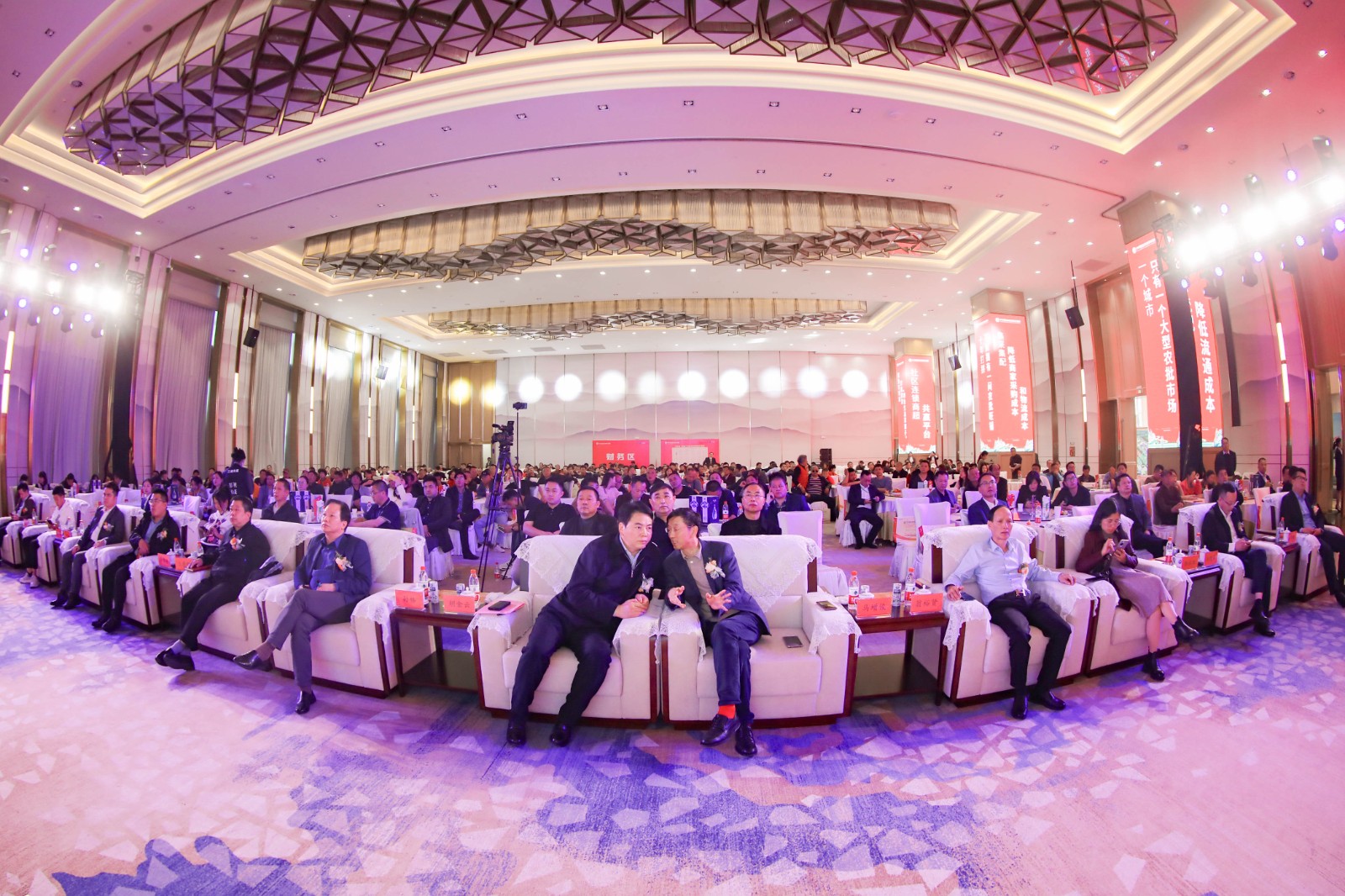 農批市場的發(fā)展趨勢及現狀